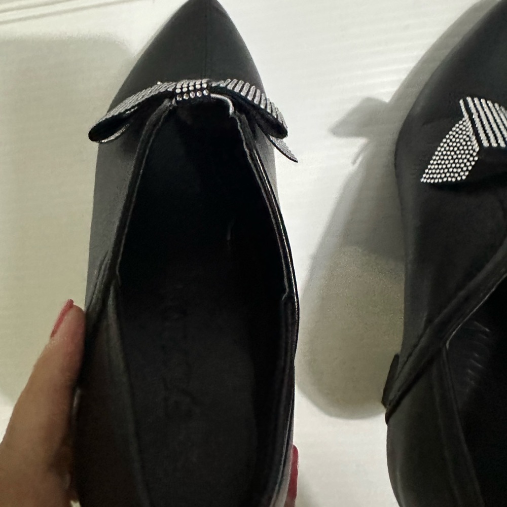 Black shoes